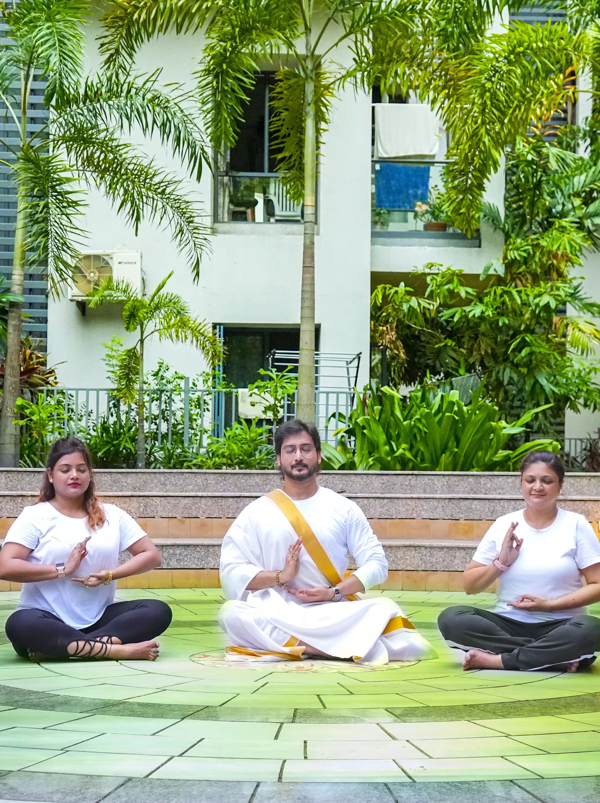 Online Yoga Meditation